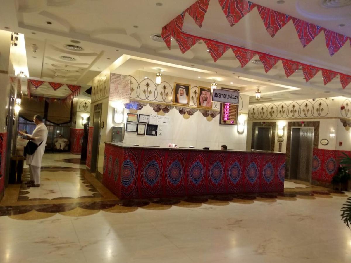 Hotel Gulnar Taiba à Médine Extérieur photo